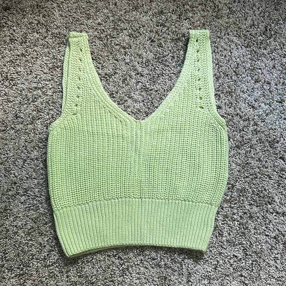 Noisy May crop top